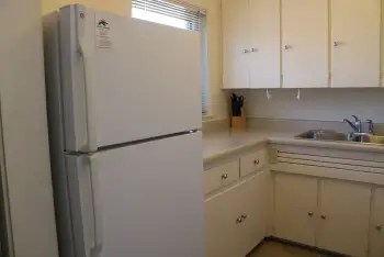 Chapel Single-level kitchen