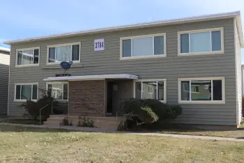 Cottonwood exterior 6