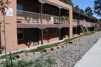 Ponderosa Pines exterior 3