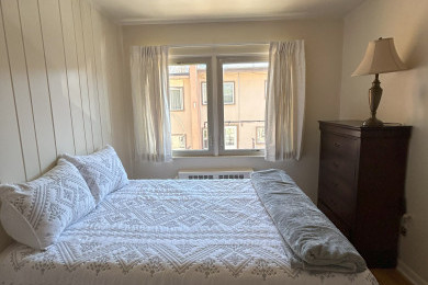 2002-D Bedroom 1